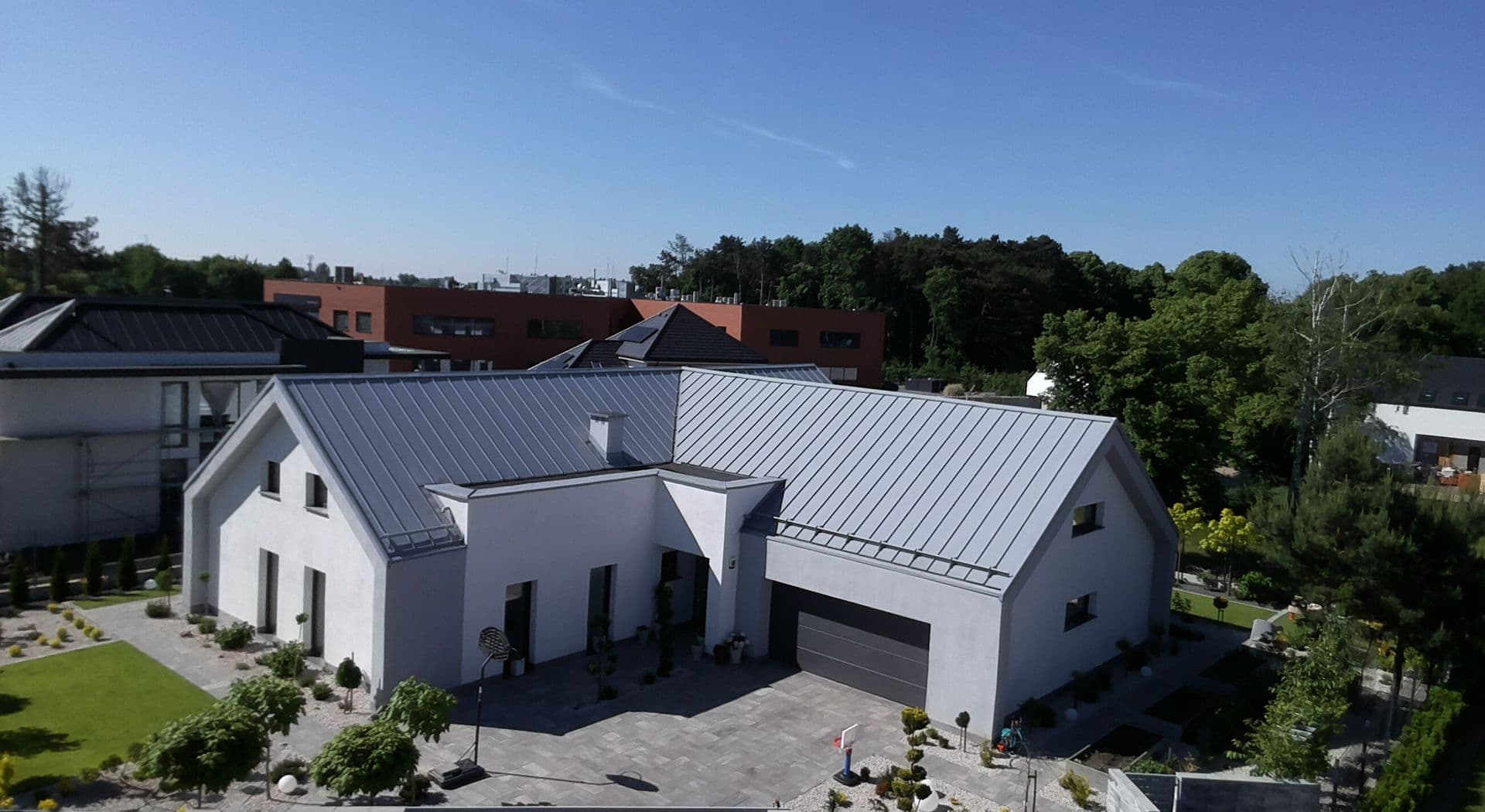 2022-06-05 09.17.53-1920x1050.jpg